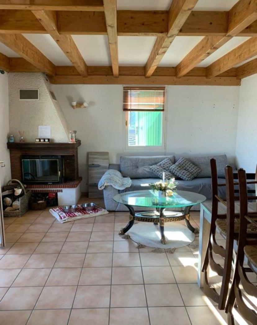Maison De Montagne Au Bord Du Lac Le Sauze-du-lac Экстерьер фото